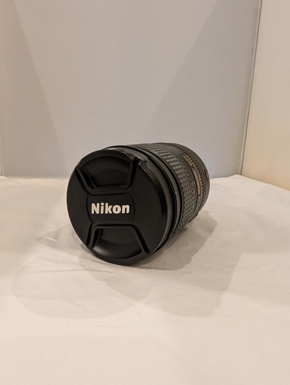 Nikon AF-S NIKKOR 28-300mm f/3.5-5.6 G Lens
